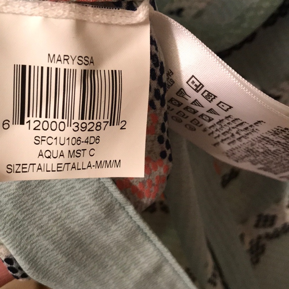 Sold- BCBGMAXAZRIA cris-cross top - Picture 7 of 8